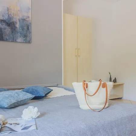 Brezza Del Lario Monolocale Con Accesso Disabili *