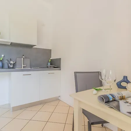 Brezza Del Lario Monolocale Con Accesso Disabili Διαμέρισμα Ντέρβιο