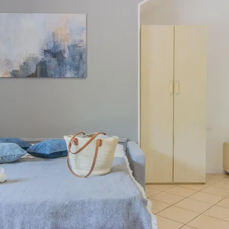 Brezza Del Lario Monolocale Con Accesso Disabili Διαμέρισμα *